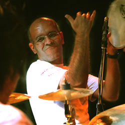 MARCOS SUZANO